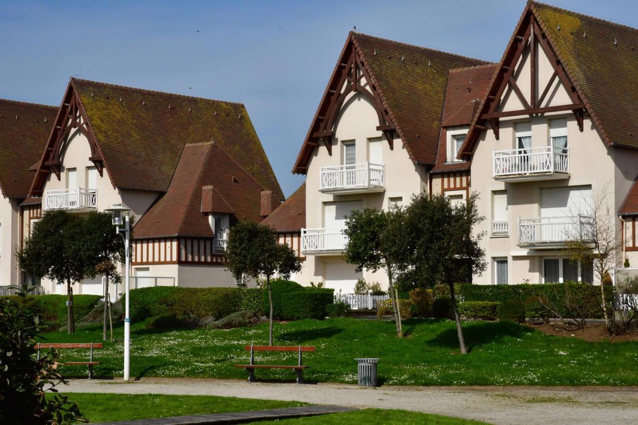 Appartement, Duplex A 500M De La Mer Avec Balcon Courseulles-sur-Mer Eksteriør bilde